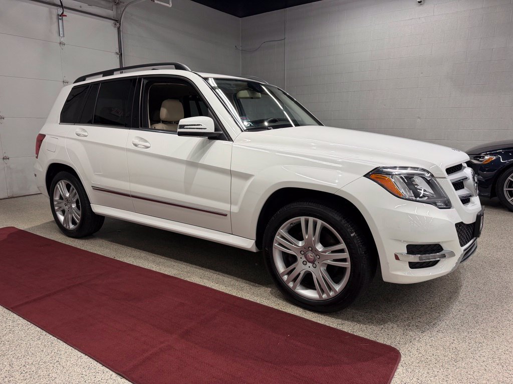 Used 2013 Mercedes-Benz GLK 350 4MATIC image 10