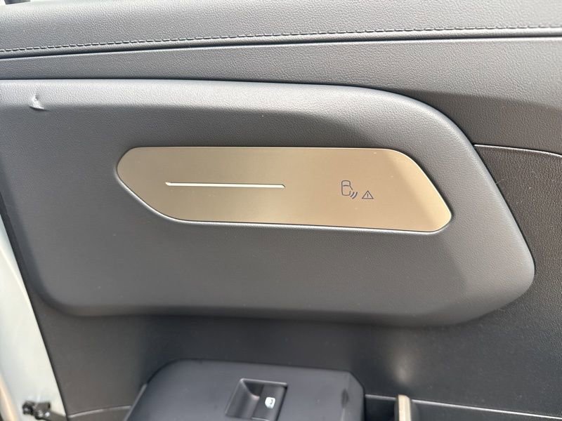 New 2027 Kia Telluride S w/ Towing Package image 17