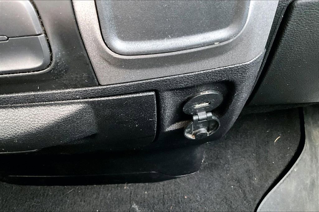 Used 2017 RAM 1500 Express image 12