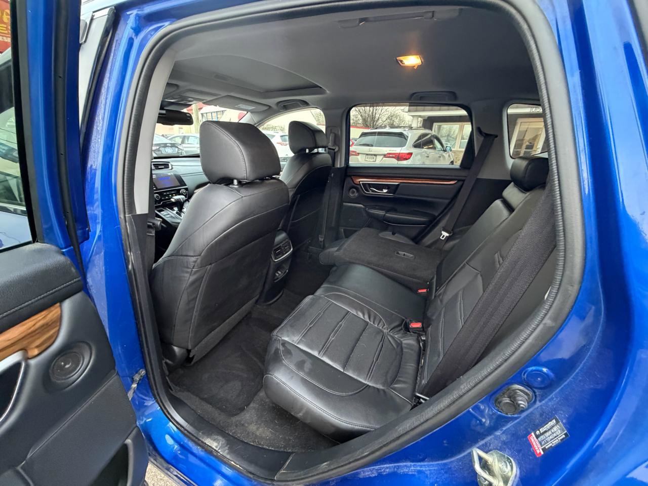 Used 2020 Honda CR-V Touring image 11