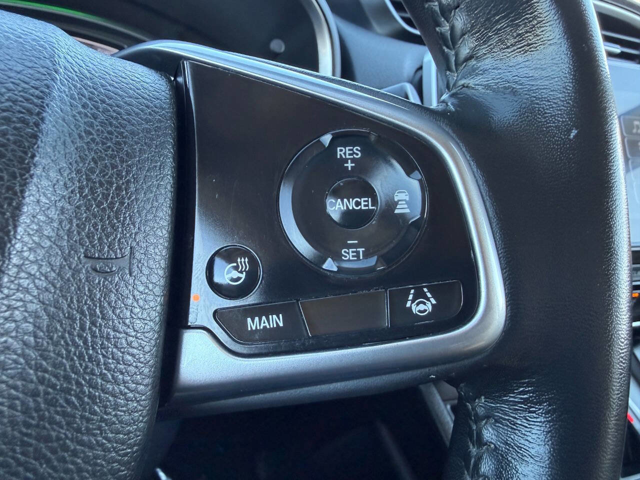 Used 2022 Honda CR-V Touring image 32