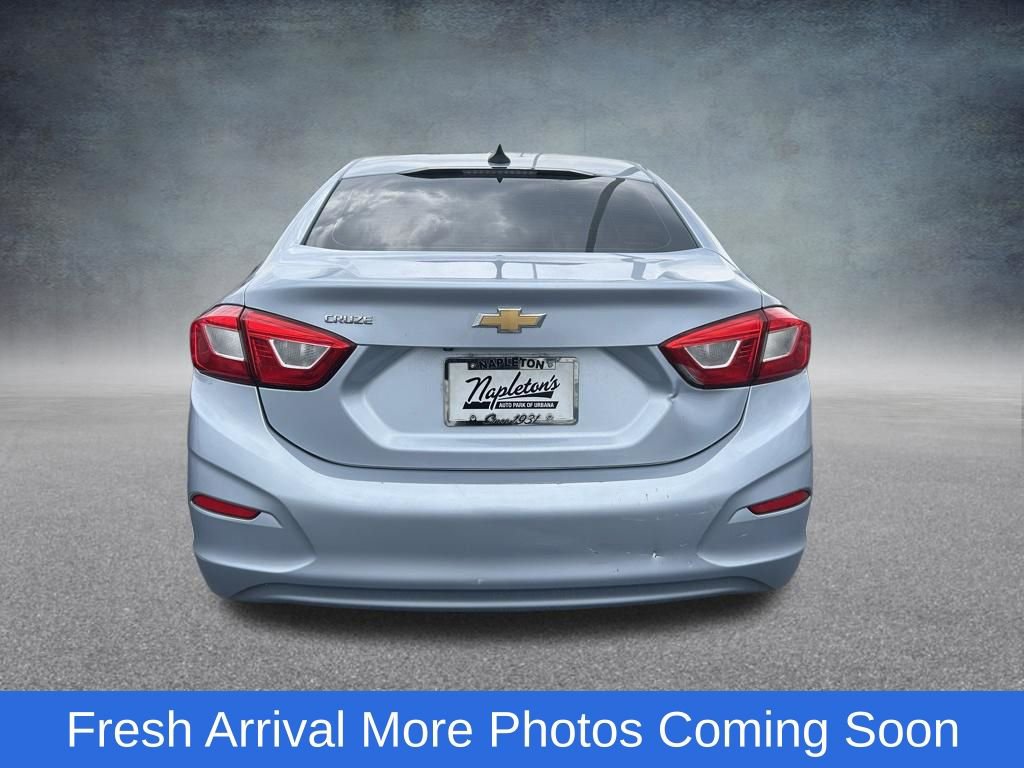 Used 2018 Chevrolet Cruze LS FWD image 5