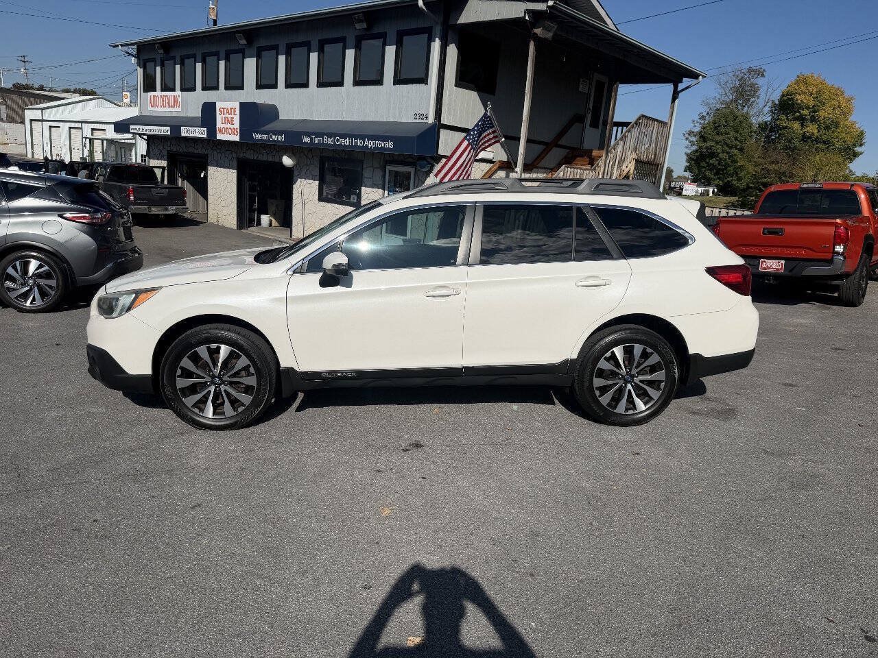 Used 2015 Subaru Outback 2.5i Limited w/ Popular Package #4 AWD/4WD image 1