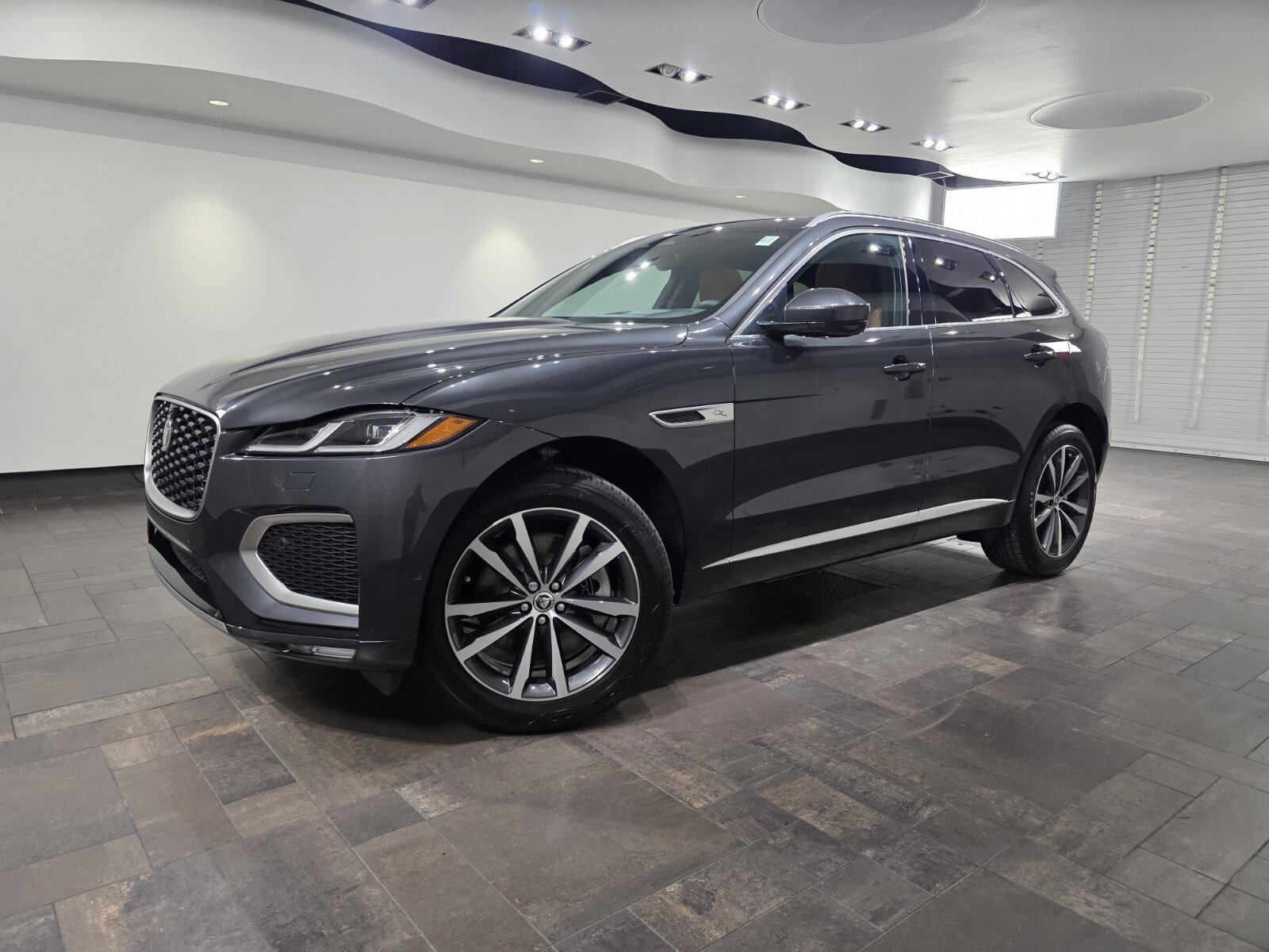 New 2026 Jaguar F-PACE R-Dynamic S