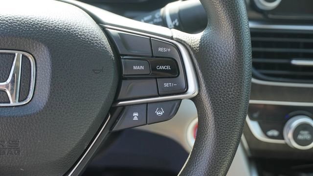Used 2018 Honda Accord EX image 29