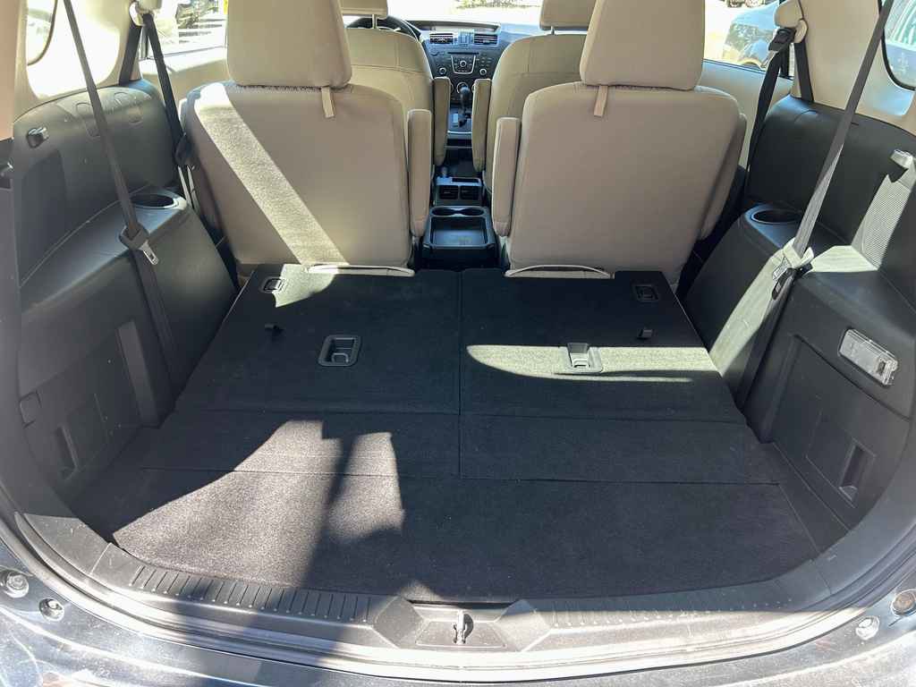 Used 2012 MAZDA MAZDA5 Sport FWD image 16