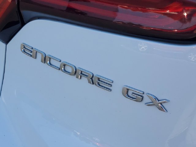 Used 2024 Buick Encore GX Sport Touring FWD image 6