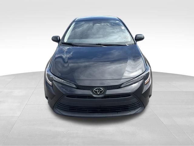 Used 2024 Toyota Corolla LE FWD image 8