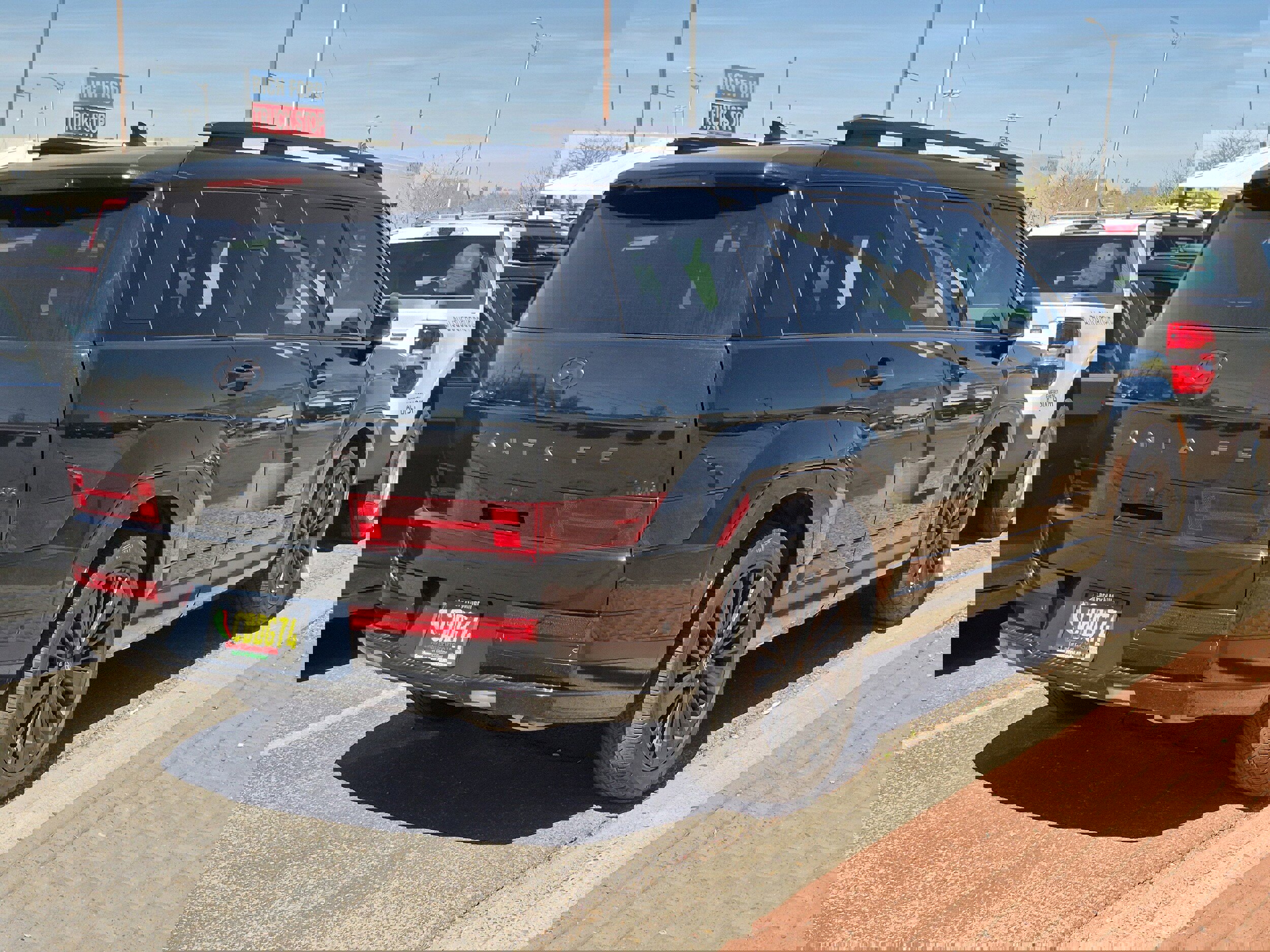 Used 2025 Hyundai Santa Fe Calligraphy image 17