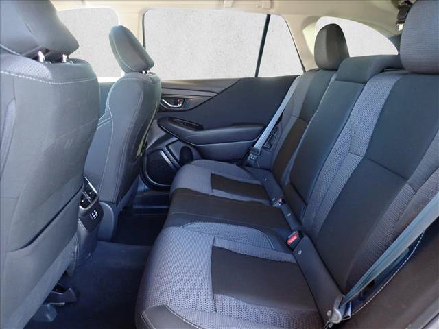 Certified 2025 Subaru Outback Premium AWD/4WD image 10