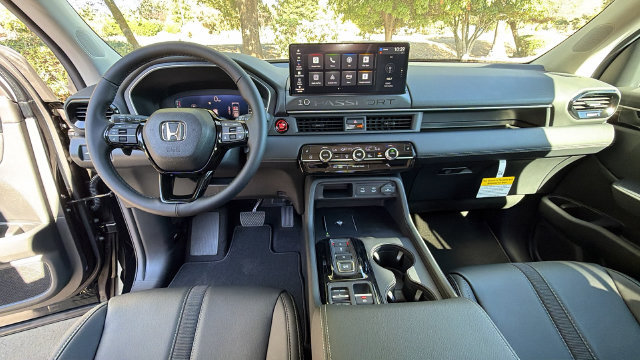 New 2026 Honda Passport RTL image 17