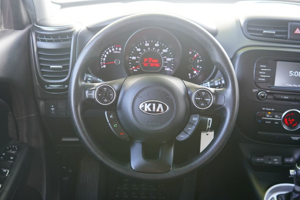 Used 2017 Kia Soul + FWD image 12
