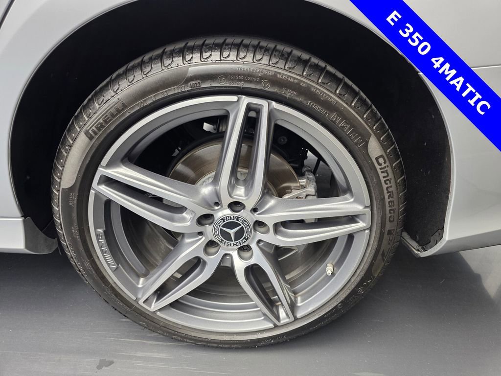 Used 2020 Mercedes-Benz E 350 4MATIC Sedan image 18