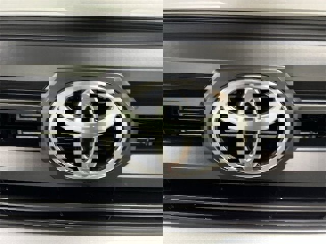 Used 2024 Toyota Tacoma SR image 29