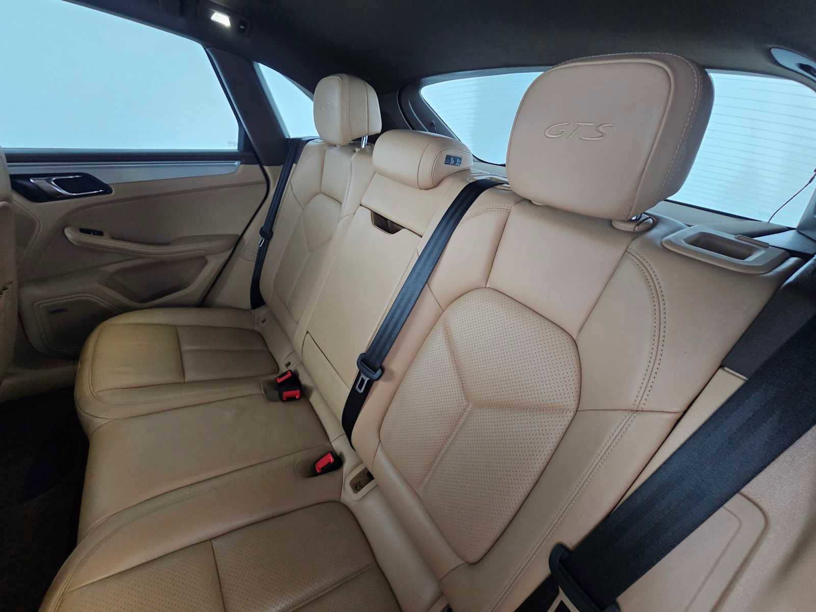 Used 2018 Porsche Macan GTS w/ Premium Package Plus image 17