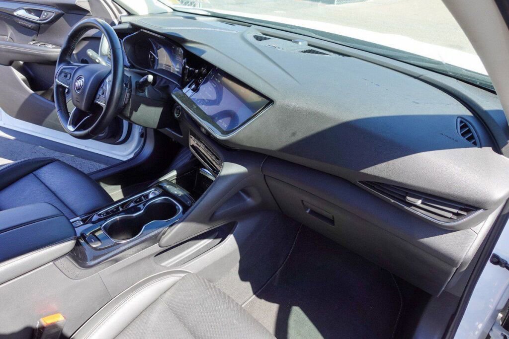 Used 2023 Buick Envision Essence image 15