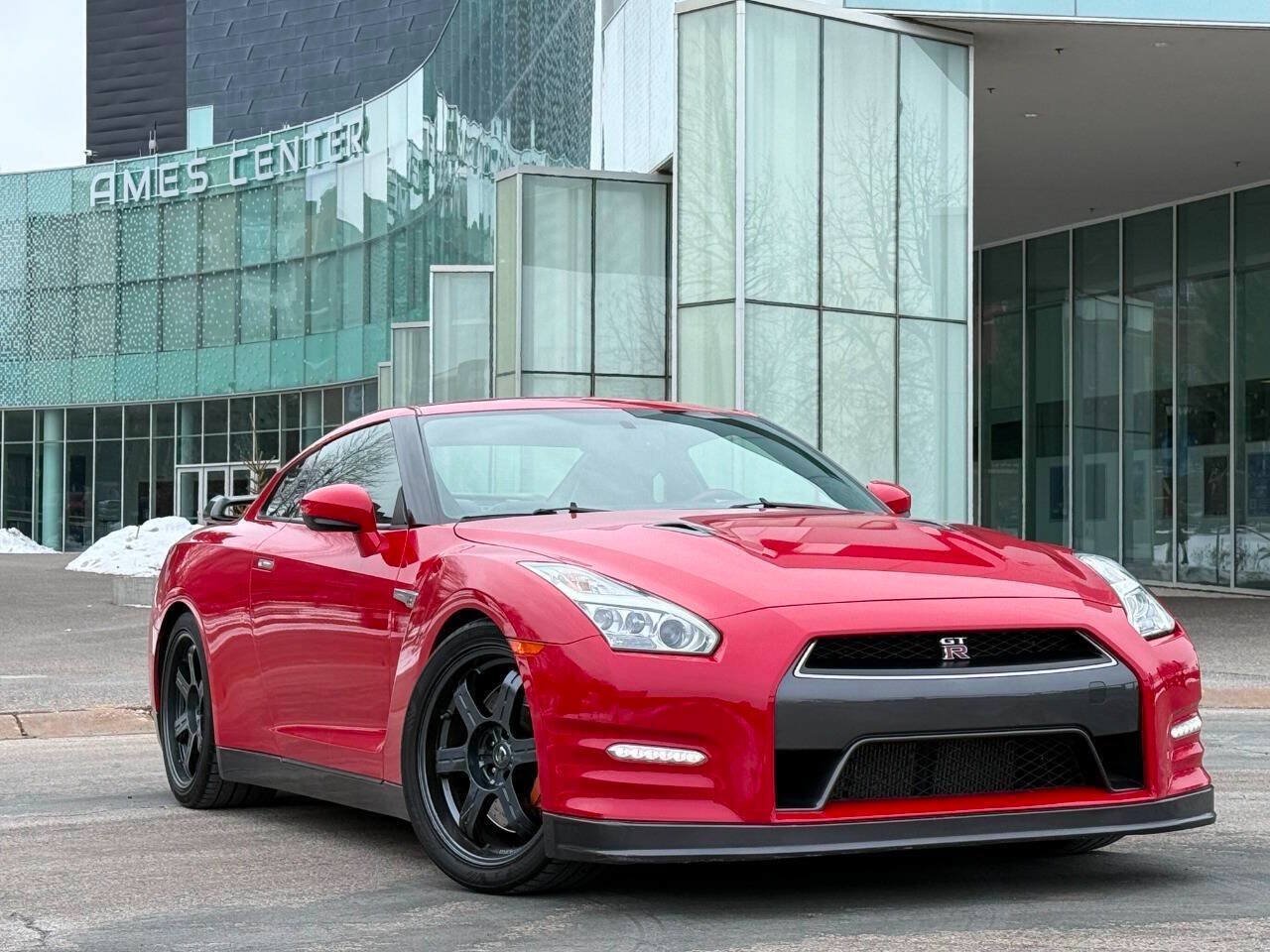 Used 2015 Nissan GT-R Black Edition AWD/4WD image 60