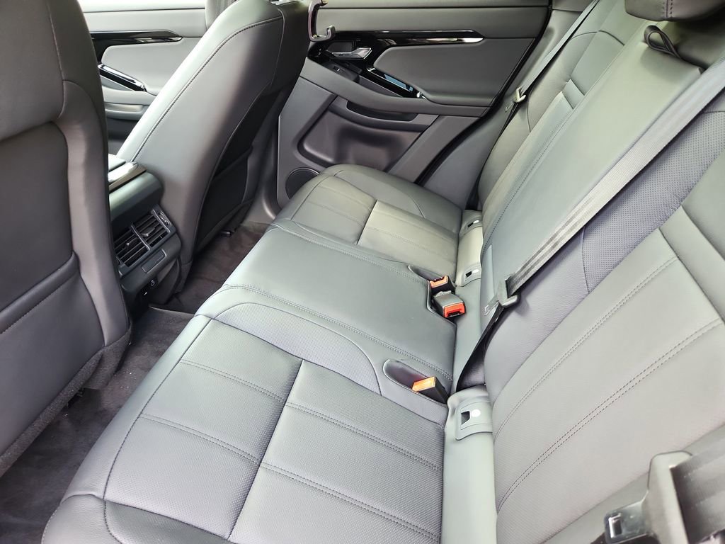 Used 2026 Land Rover Range Rover Evoque S image 5