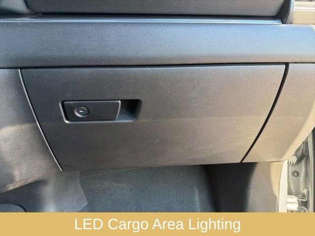 Used 2025 Chevrolet Silverado 1500 LT image 31