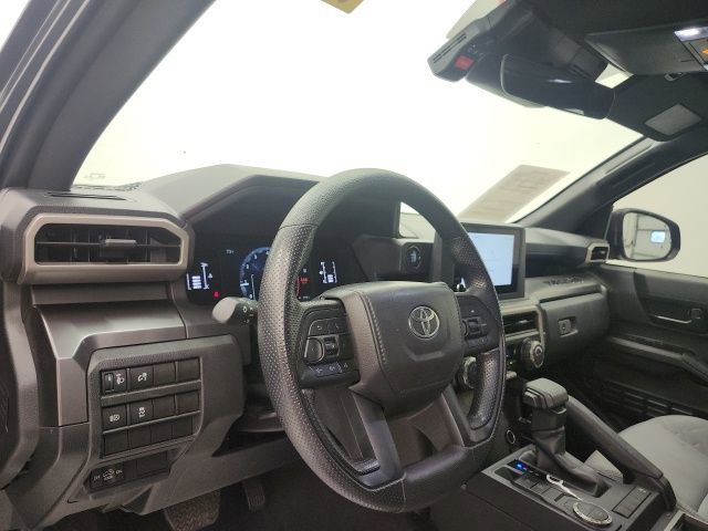 Used 2025 Toyota Tacoma SR5 image 12