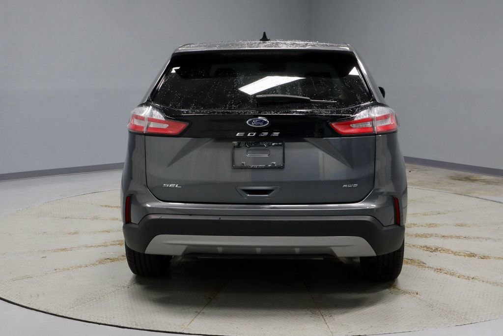 Certified 2024 Ford Edge SEL image 11