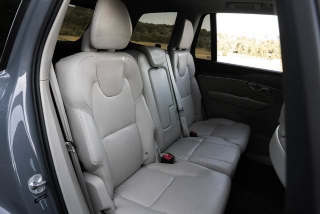 Used 2023 Volvo XC90 B6 Plus w/ Protection Package AWD/4WD image 20