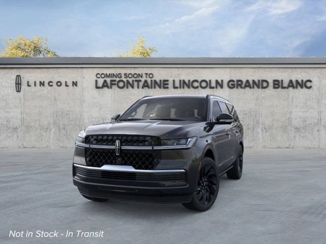 New 2026 Lincoln Navigator Reserve w/ Jet Appearance Package AWD/4WD image 2