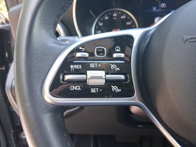 Used 2021 Mercedes-Benz GLC 300 image 16