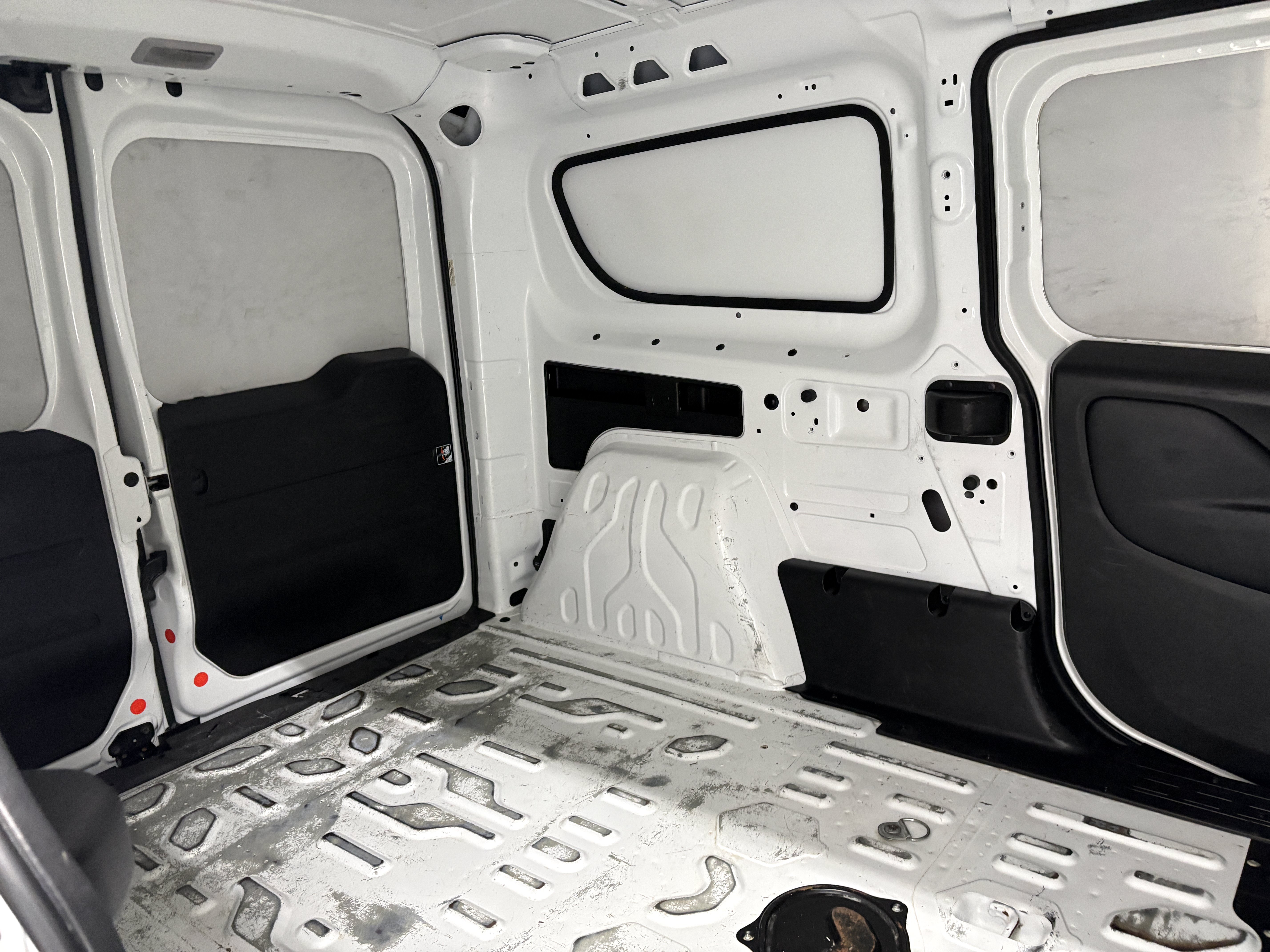 Used 2022 RAM ProMaster City Tradesman FWD image 9