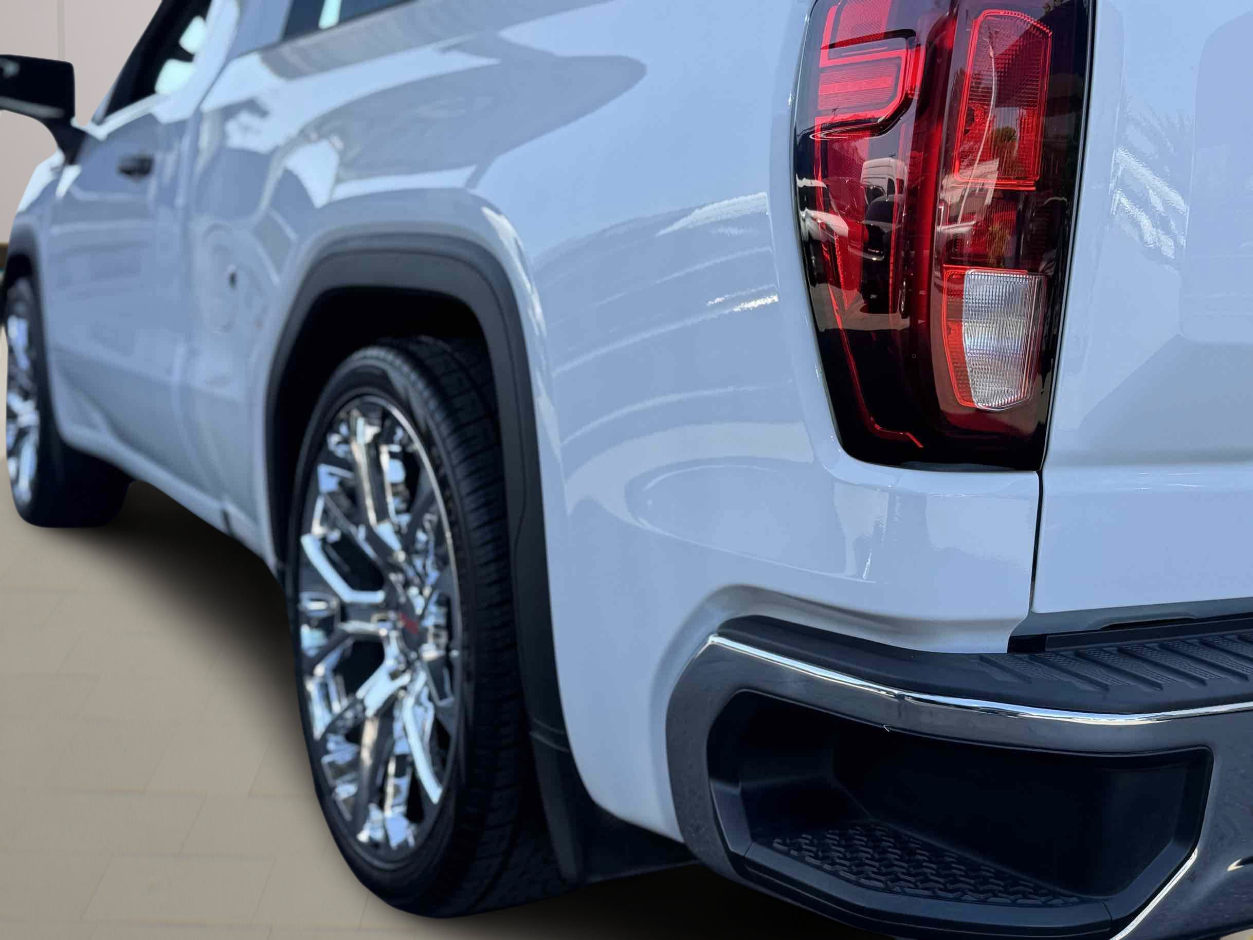 Used 2024 GMC Sierra 1500 Pro w/ Trailering Package RWD image 18