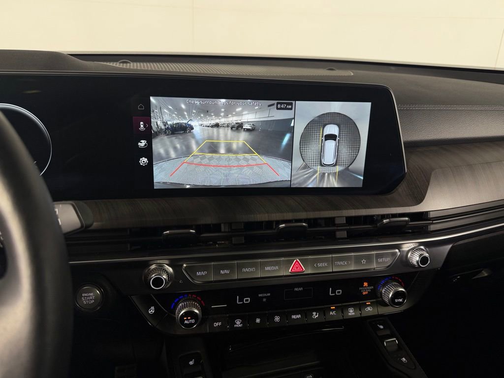 Used 2024 Kia Telluride SX Prestige w/ Towing Package image 17