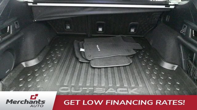 Used 2023 Subaru Outback Touring AWD/4WD image 18