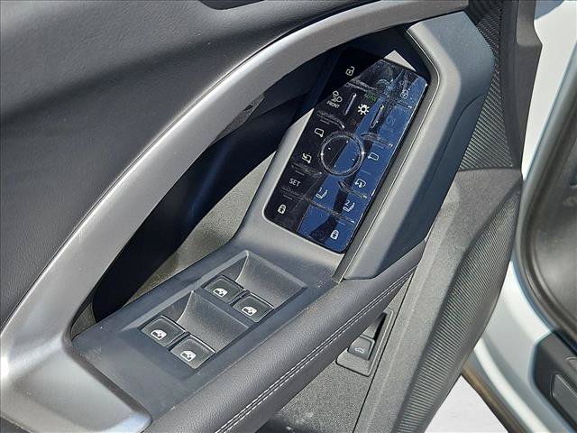 Certified 2025 Audi Q5 Premium AWD/4WD image 11