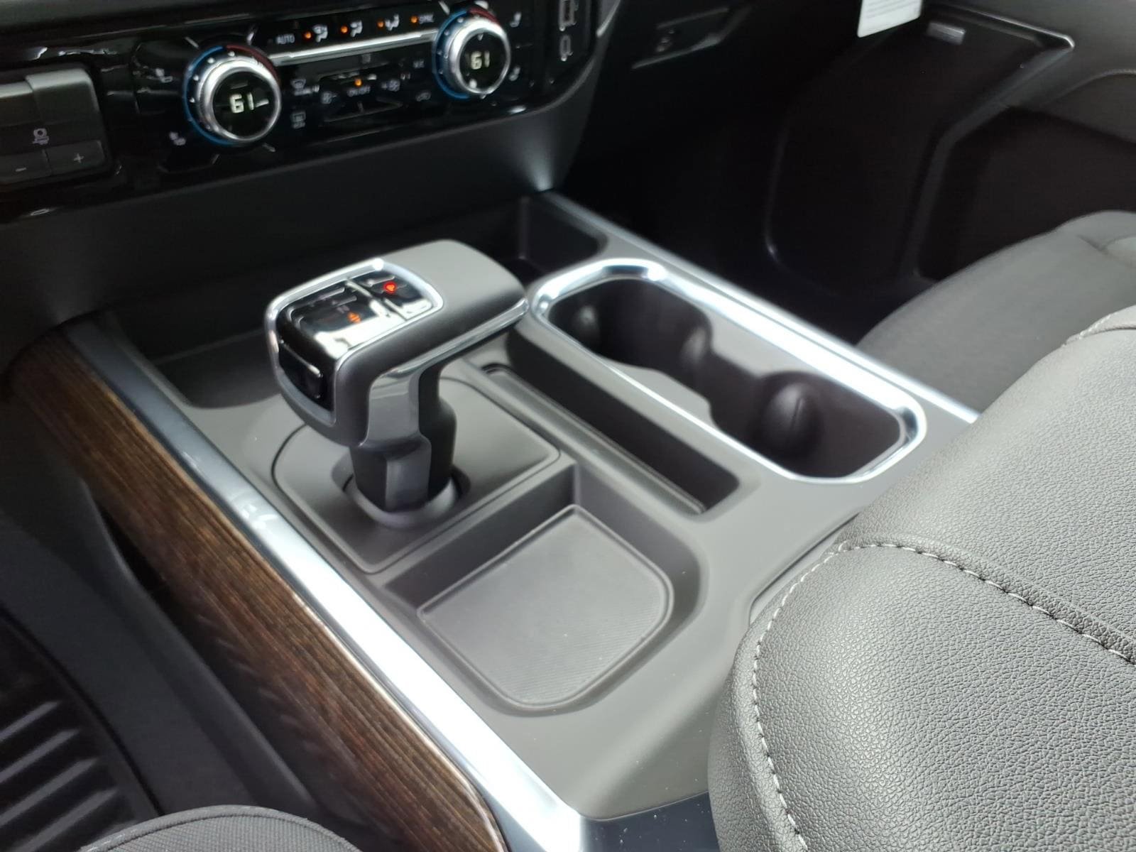 New 2026 GMC Sierra 1500 Elevation w/ Preferred Package image 18