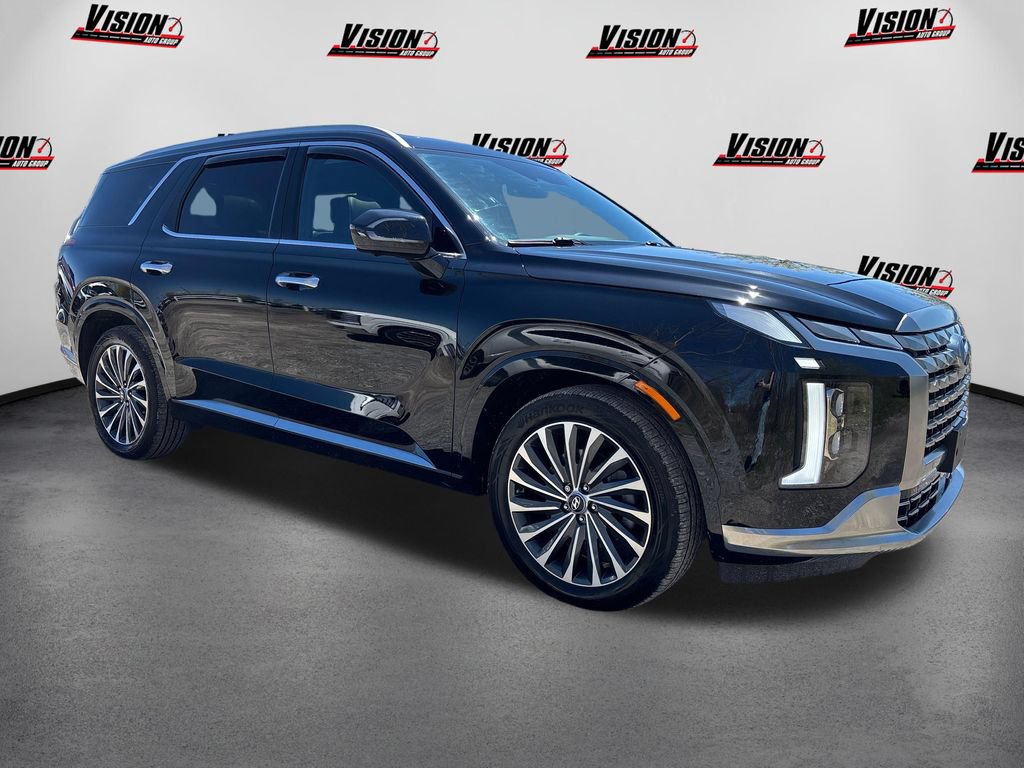 Used 2025 Hyundai Palisade Calligraphy AWD/4WD image 3
