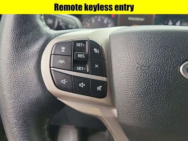 Used 2022 Ford Explorer XLT w/ Equipment Group 202A image 11