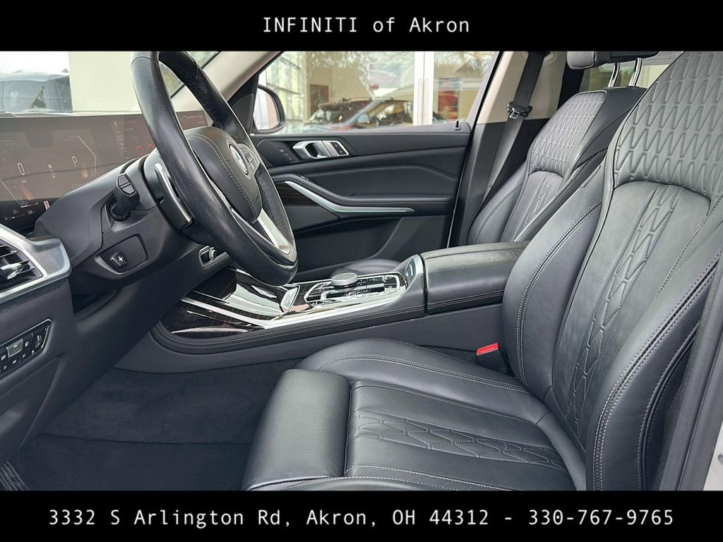 Used 2023 BMW X7 xDrive40i image 49