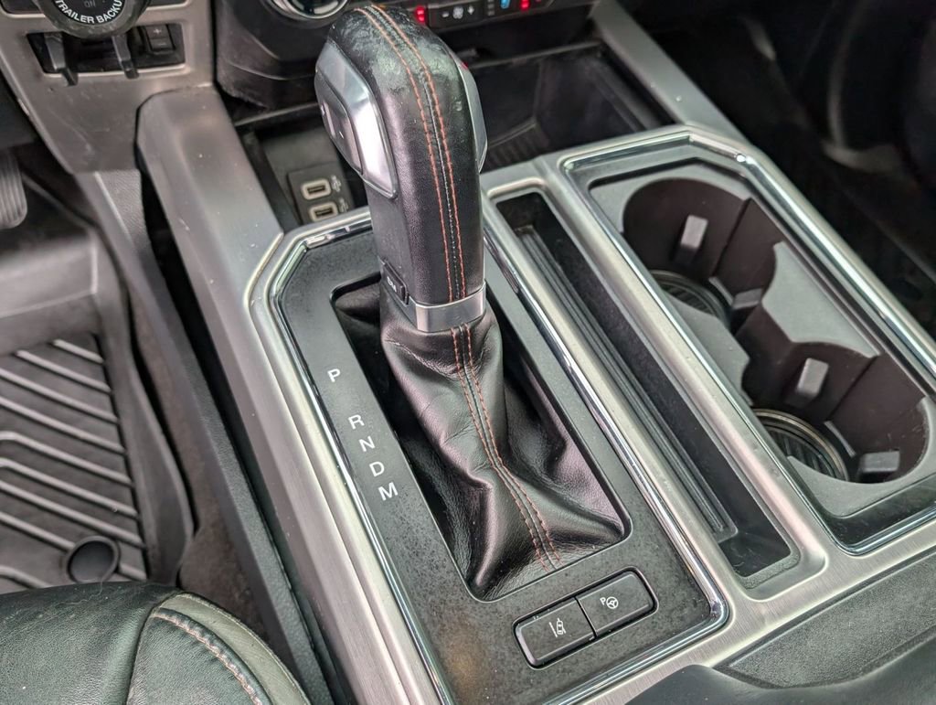 Used 2019 Ford F150 Platinum w/ Equipment Group 701A Luxury image 32