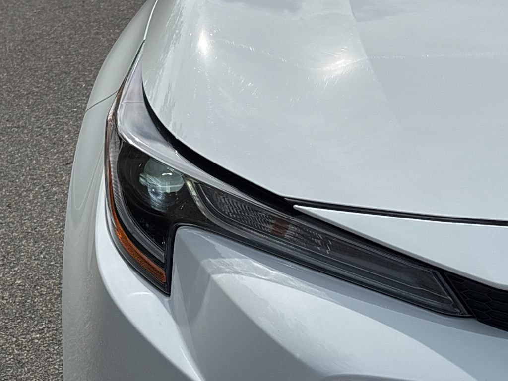 Used 2024 Toyota Corolla LE FWD image 27