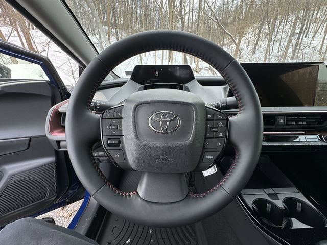 New 2026 Toyota Prius Plug-In Hybrid FWD image 13