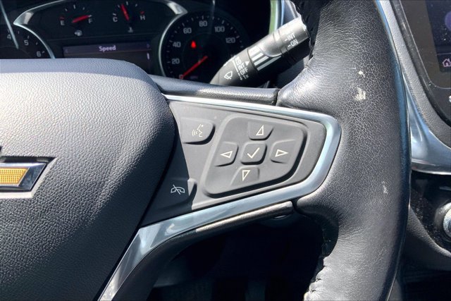Used 2022 Chevrolet Equinox Premier AWD/4WD image 18