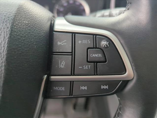 Certified 2024 Toyota Highlander LE image 13