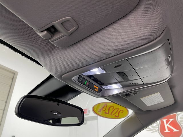 Used 2024 Chevrolet Blazer LT w/ Convenience Package image 18