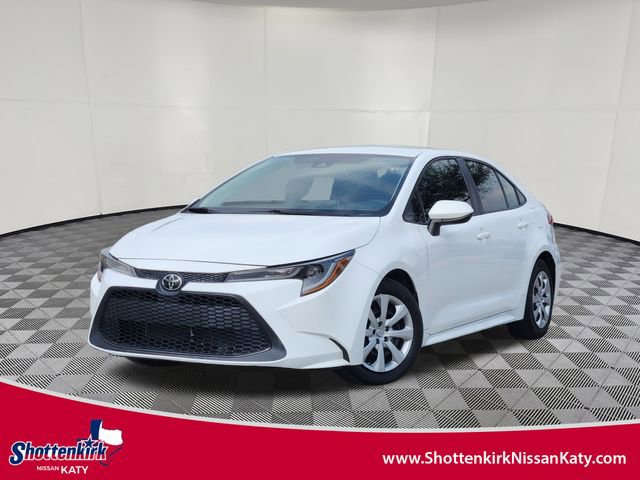Used 2021 Toyota Corolla LE image 1