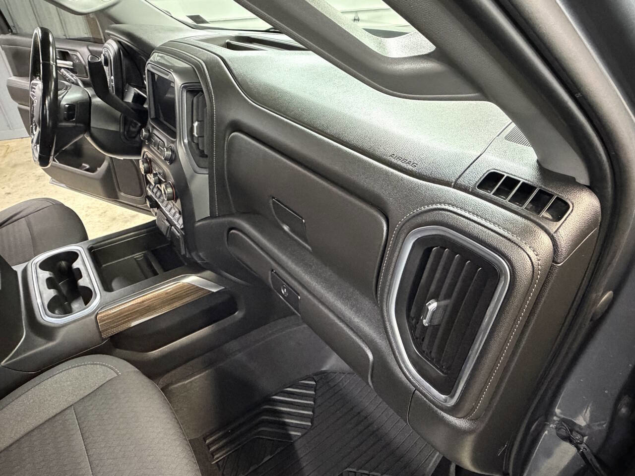 Used 2021 Chevrolet Silverado 1500 LT Trail Boss w/ Convenience Package II image 26