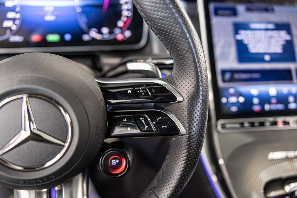 Used 2025 Mercedes-Benz GLC 63 AMG S w/ Driver Assistance Package image 25