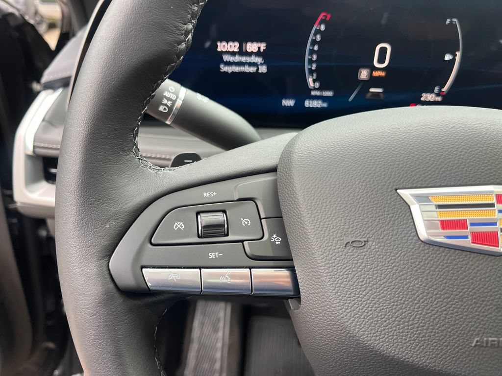 Used 2025 Cadillac XT4 Premium Luxury AWD/4WD image 20