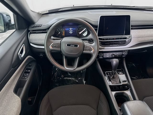 Used 2025 Jeep Compass Sport AWD/4WD image 20