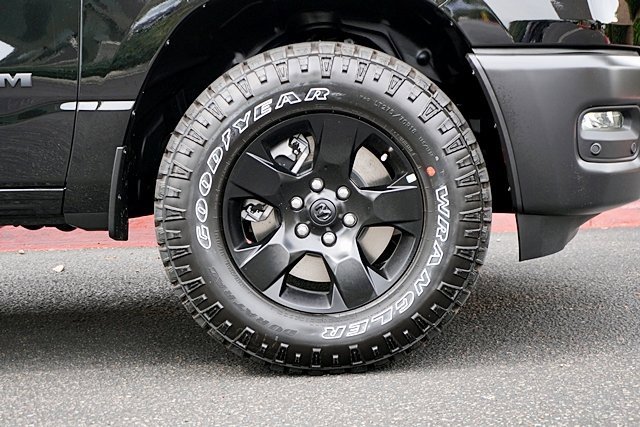 New 2026 RAM 1500 Classic Warlock image 8