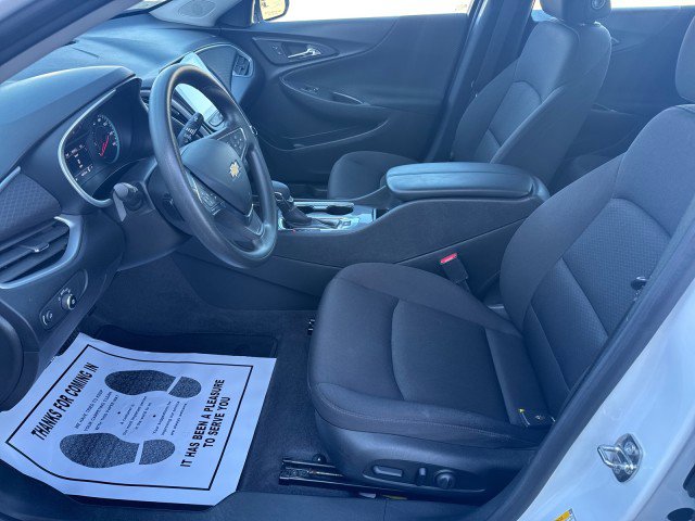 Used 2023 Chevrolet Malibu LT w/ Driver Confidence Package image 7